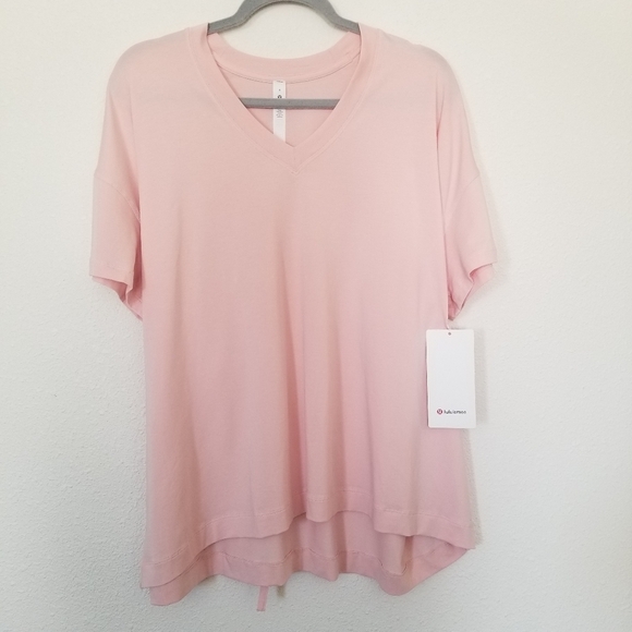 Lululemon women's pink Side tie V-neck tee oversized - Picture 3 of 11